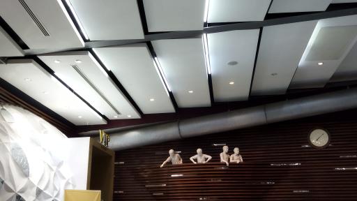 عکس رستوران بزرگی