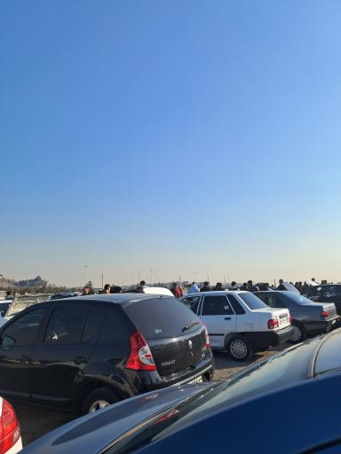 عکس جمعه بازار خودرو چیتگر