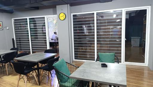 عکس کافه بازی اندیشه