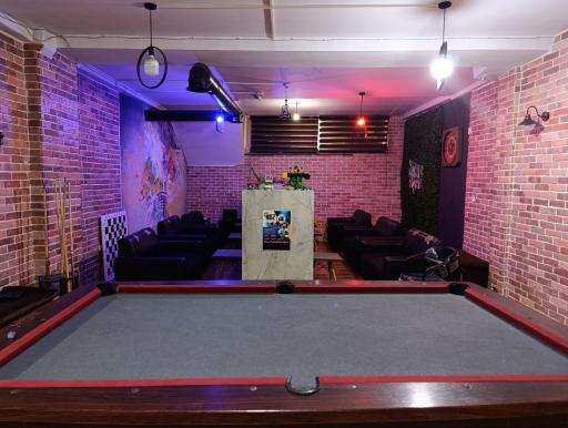 عکس کافه بازی اندیشه