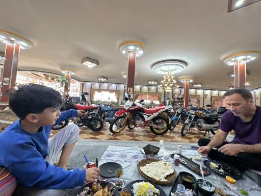 عکس اکبر جوجه عمو عباس