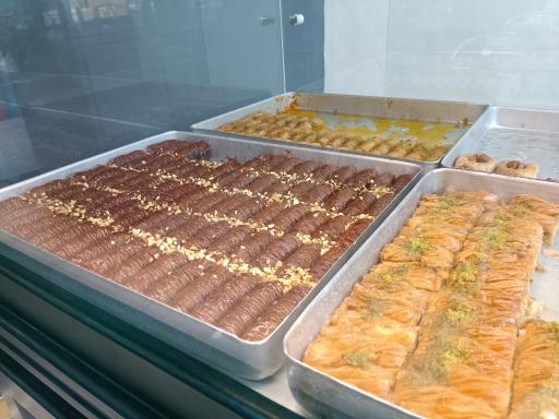 عکس کافه باقلوا امین پاشا