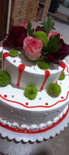 عکس شیرینی سرای کورش