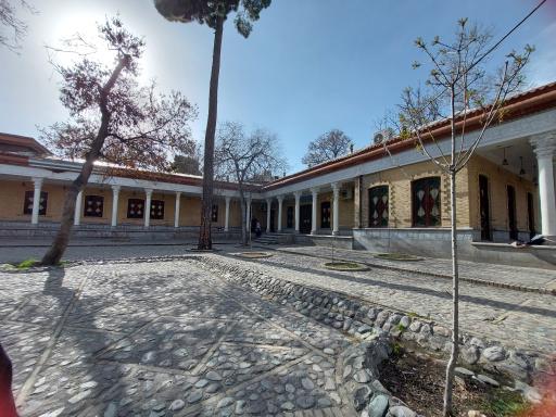 عکس فرهنگسرای ملل