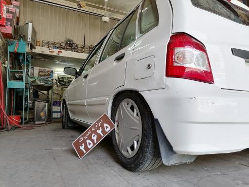 عکس دکتر زیروبند