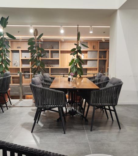 عکس کافه کافکا