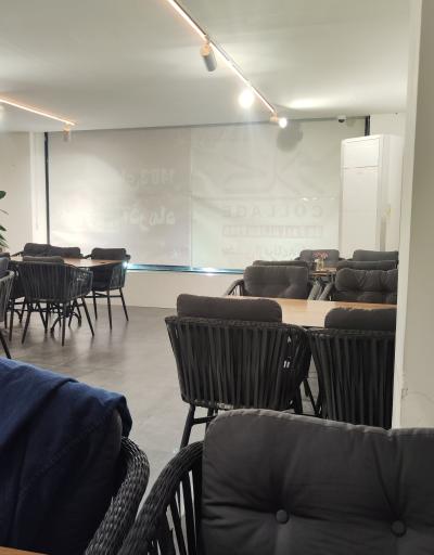 عکس کافه کافکا