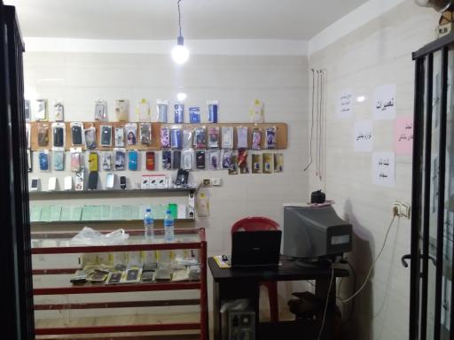 عکس لوازم جانبی موبایل پوریا