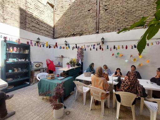 عکس بوفه انجیر