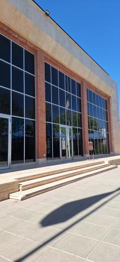 عکس مجموعه آبی ورزشی المهدی