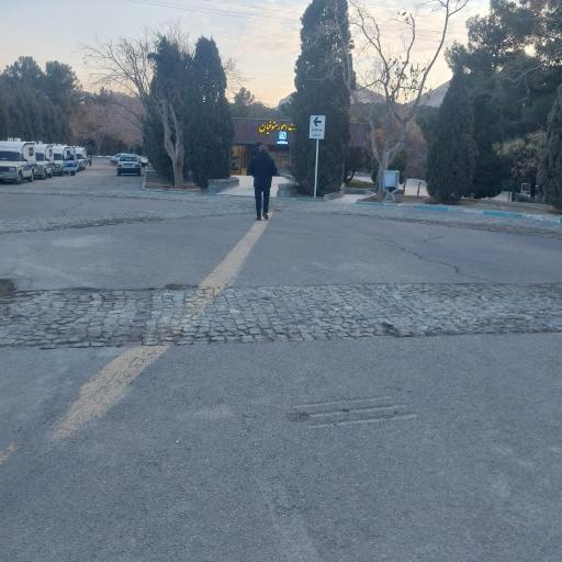 عکس ساختمان اداری متوفیان