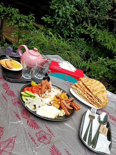 عکس کافه رستوران رویان