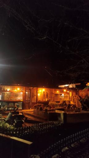 عکس کافه رستوران رویان