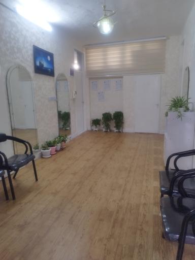 عکس آموزشگاه آرایشگری بانو فیاضی 