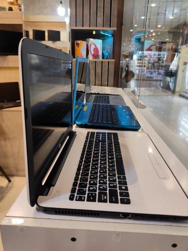 عکس خدمات کامپیوتر سروقد