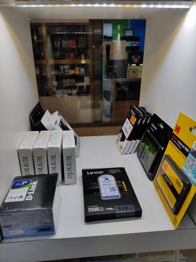 عکس خدمات کامپیوتر سروقد