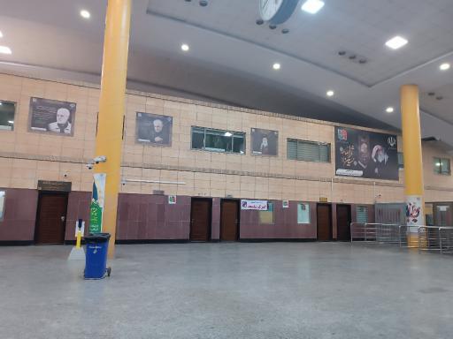 عکس پارکینگ پایانه مرزی شلمچه