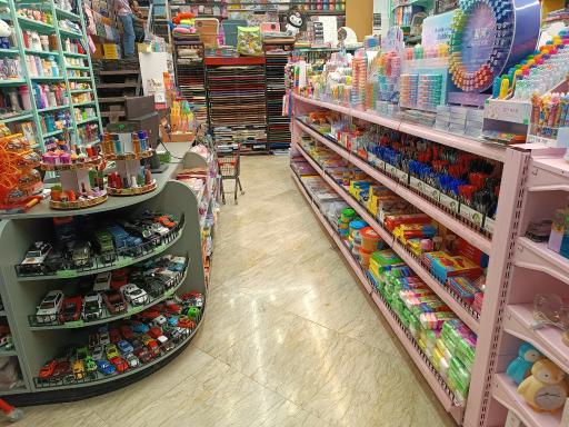 عکس لوازم تحریر مریخ