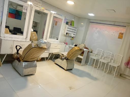 عکس سالن زیبایی آنا