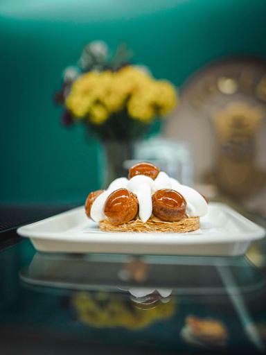 عکس بوتیک شیرینی ژولپ 