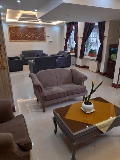 عکس مهمانپذیر هاشمی