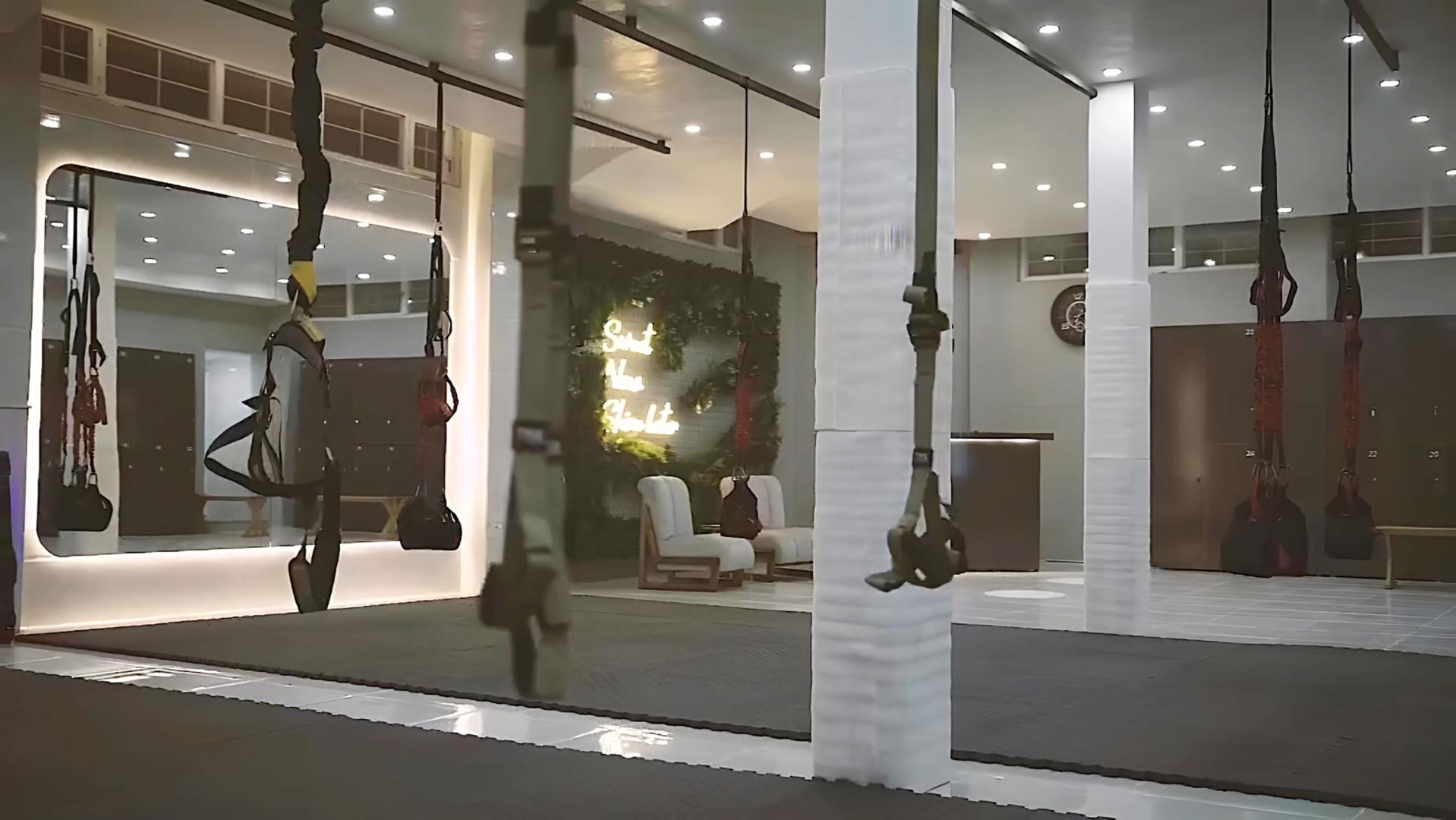 عکس باشگاه ورزشی پرواز