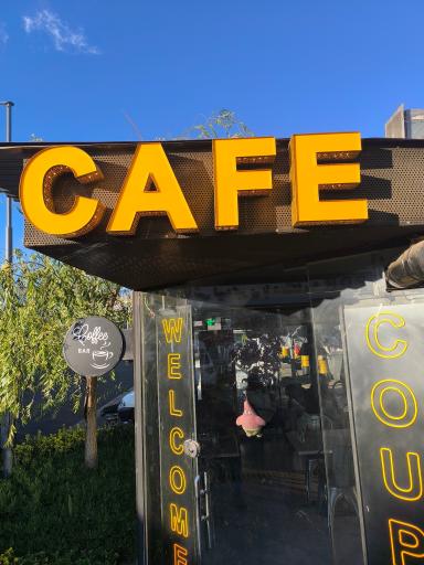 عکس کافه قلیون میروژ