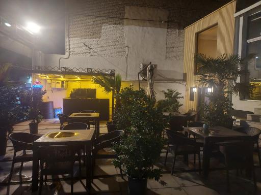 عکس رستوران هلال