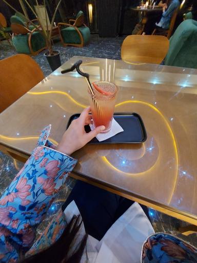 عکس کافه رستوران جید