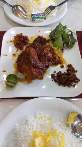 عکس رستوران بعثت