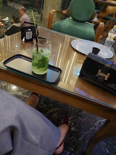 عکس کافه رستوران جید