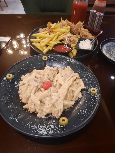 کافه گلستان