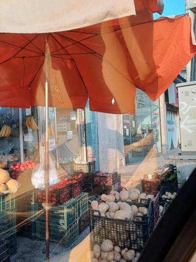 عکس فروشگاه میوه و تره بار منفرد