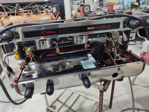 عکس تعمیرات اسپرسوساز بوژانی