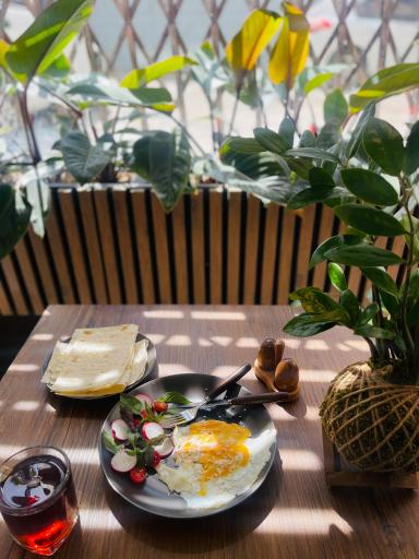 عکس کافه‌ بازی این‌ نقطه