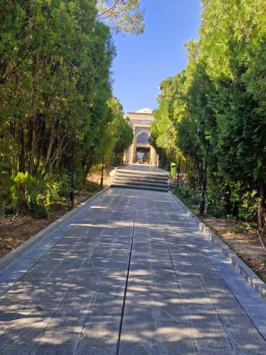 عکس آرامگاه شیخ ابوالحسن خرقانی