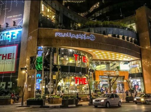 عکس مرکز خرید پالادیوم
