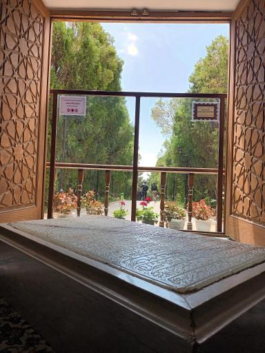 عکس آرامگاه شیخ ابوالحسن خرقانی