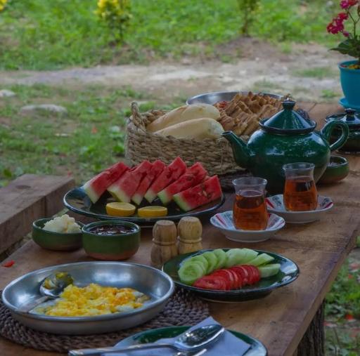 عکس اقامتگاه بومگردی جواهر