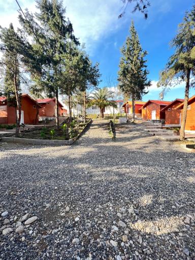 عکس مجموعه اقامتی سد شیاده