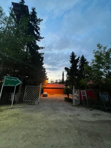 عکس مجموعه اقامتی سد شیاده