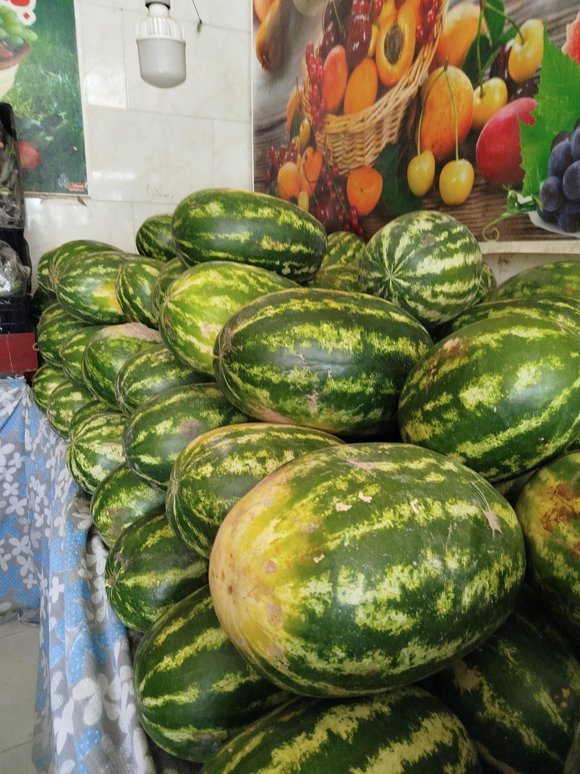 عکس میوه فروشی نعمتیان