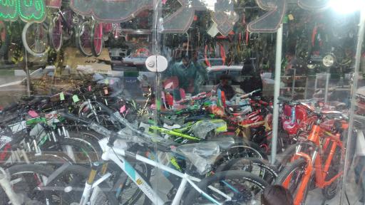 عکس فروشگاه وتعمیرگاه دوچرخه اپل