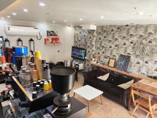 عکس کافه سناتور