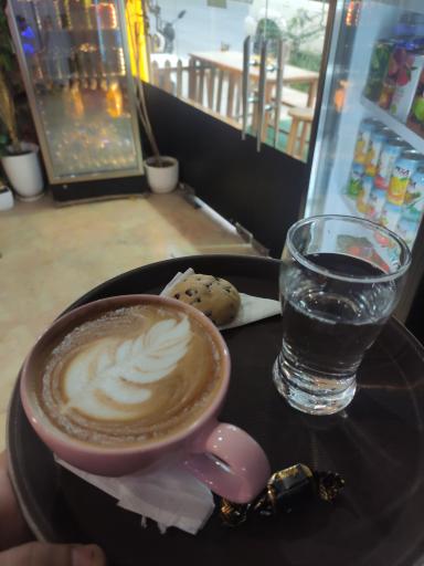 عکس کافه سناتور