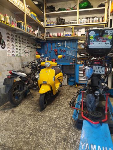 عکس تعمیرگاه موتور موتوتکنیک