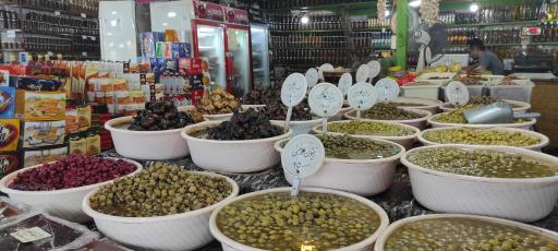 عکس بازارچه سنتی میوه و تره بار شهرداری نوشهر