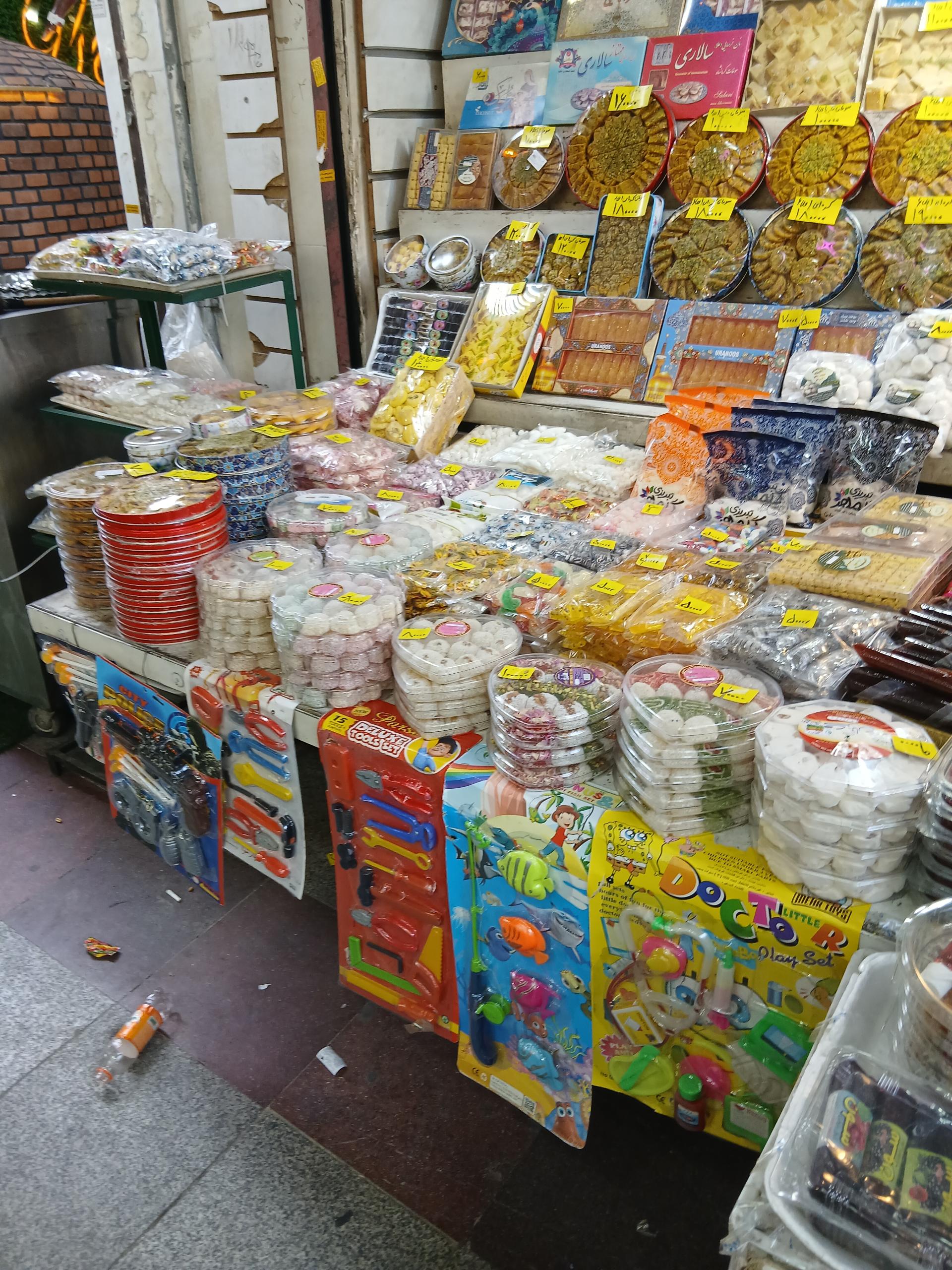 عکس خشکبار صداقت