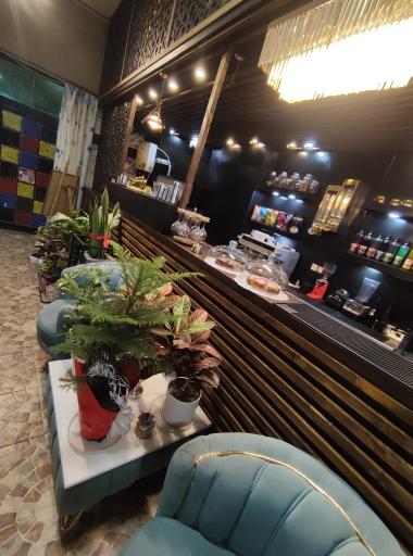 خان سرای پدر