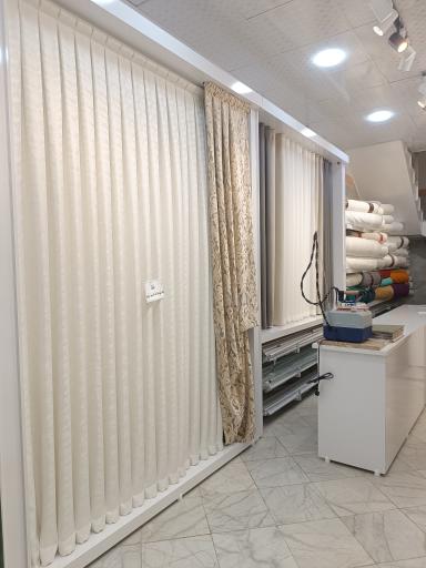 عکس گالری پرده دلاوری